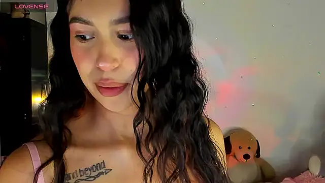 Snapshot of youpinkgirl_ chatting on 01/22/25, 01:42 youpinkgirl  online show from 01/22/25, 01:42