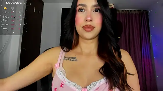 Snapshot of youpinkgirl_ chatting on 03/03/25, 01:31 youpinkgirl  online show from 03/03/25, 01:31