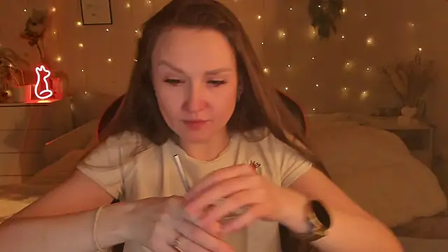 desperatehousewife   online show from 02/21/26, 07:04