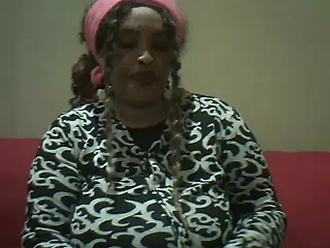 Snapshot of SexxyBoob chatting on 05/20/26, 12:28 SexxyBoob online show from 05/20/26, 12:28
