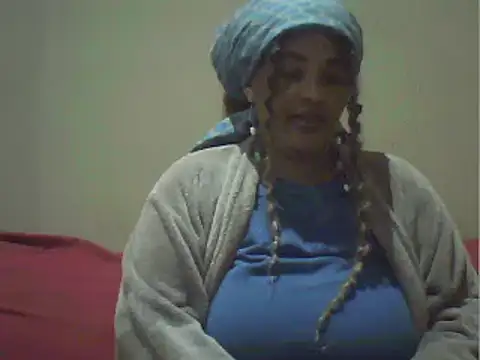 Snapshot of SexxyBoob chatting on 05/22/26, 12:07 SexxyBoob online show from 05/22/26, 12:07