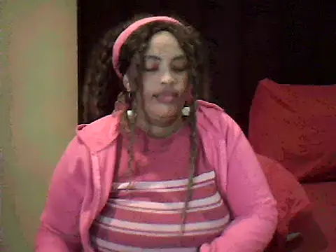 Snapshot of SexxyBoob chatting on 06/05/26, 06:52 SexxyBoob online show from 06/05/26, 06:52