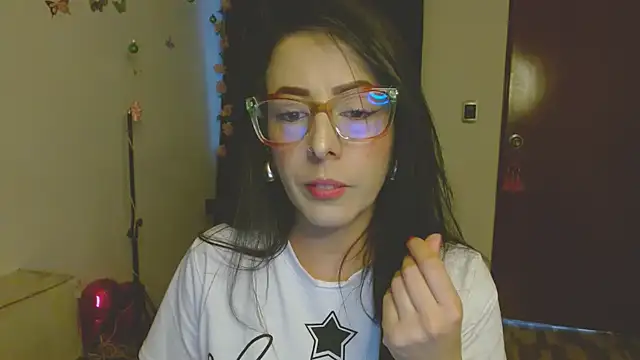 ella peck online show from 12/21/25, 10:06