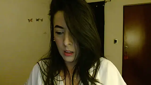 ella peck online show from 06/12/26, 01:48