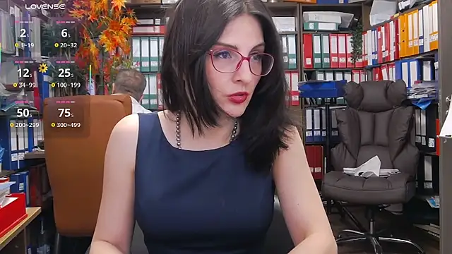 classyladyrellax online show from 04/07/26, 12:27