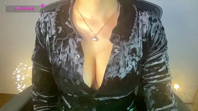 Tashaa online show from 02/27/25, 05:26