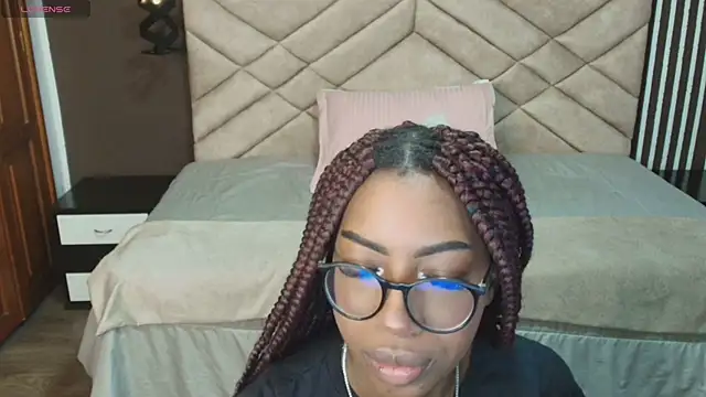 Raquel jones online show from 03/03/25, 11:44