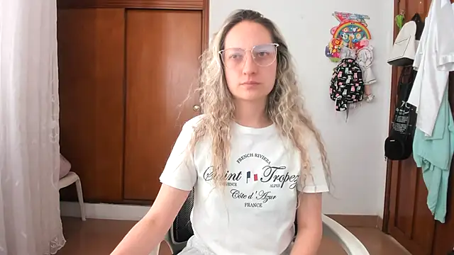 Adele johnsonn1 online show from 10/22/25, 03:01