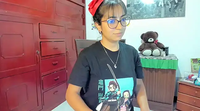 Isabellaa22 1 online show from 01/10/25, 02:57