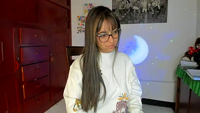 Isabellaa22 1 online show from 02/11/25, 11:54