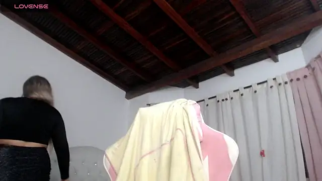 milk cow  online show from 10/07/25, 06:21