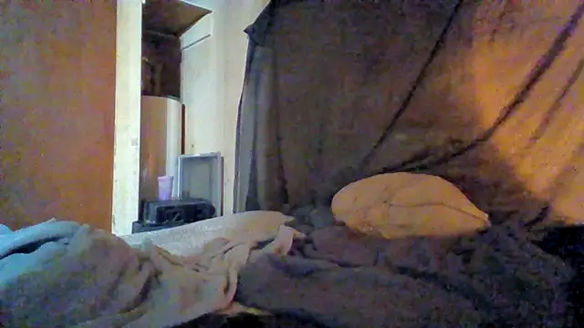 Nightshade7712 online show from 12/18/25, 06:25