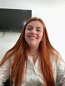 Snapshot of Fieryfenixx chatting on 05/11/26, 02:45 Fieryfenixx online show from 05/11/26, 02:45