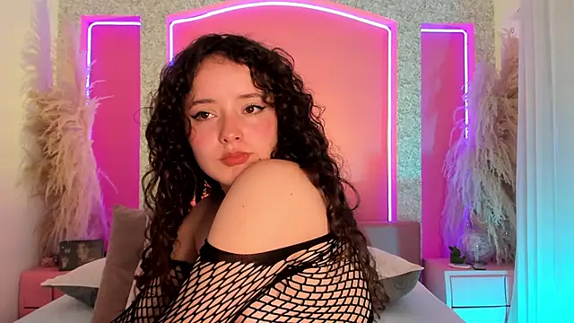 Snapshot of Aurora_aaa chatting on 12/04/24, 11:13 Aurora aaa online show from 12/04/24, 11:13