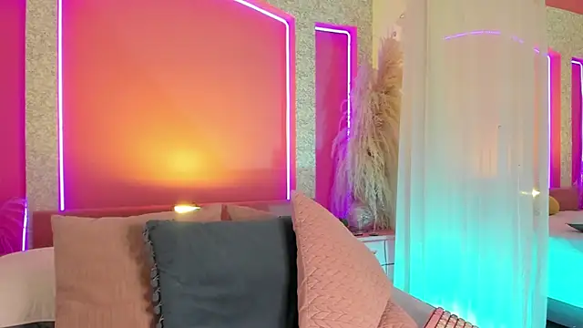 Snapshot of Aurora_aaa chatting on 12/10/24, 07:54 Aurora aaa online show from 12/10/24, 07:54