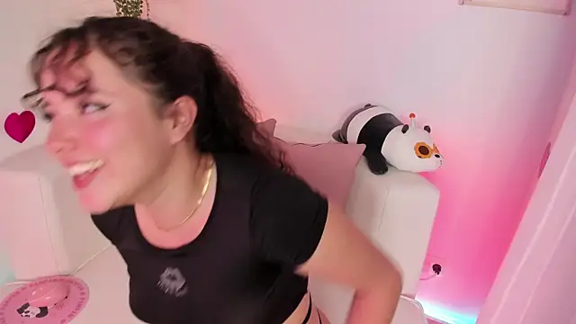 Snapshot of Aurora_aaa chatting on 03/01/25, 11:47 Aurora aaa online show from 03/01/25, 11:47