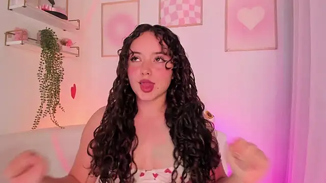 Snapshot of Aurora_aaa chatting on 09/25/25, 10:35 Aurora aaa online show from 09/25/25, 10:35