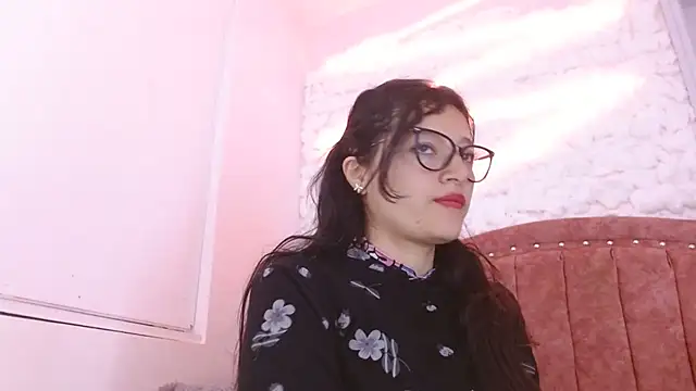 Snapshot of lunazulsj chatting on 01/30/25, 01:21 lunazulsj online show from 01/30/25, 01:21