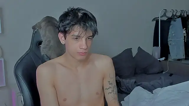 MarkBrowniii online show from 12/06/24, 08:40