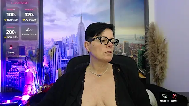 Snapshot of ninarandmann chatting on 12/19/24, 03:52 ninarandmann online show from 12/19/24, 03:52