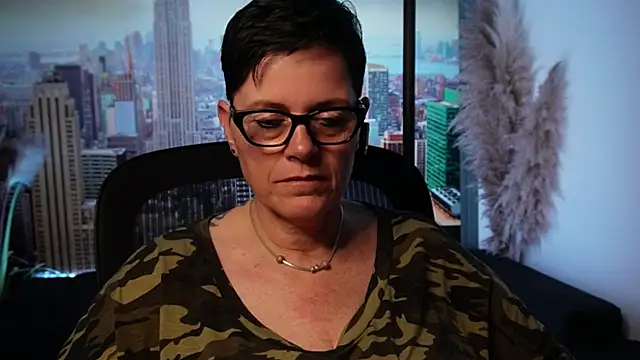 ninarandmann online show from 11/22/25, 06:29