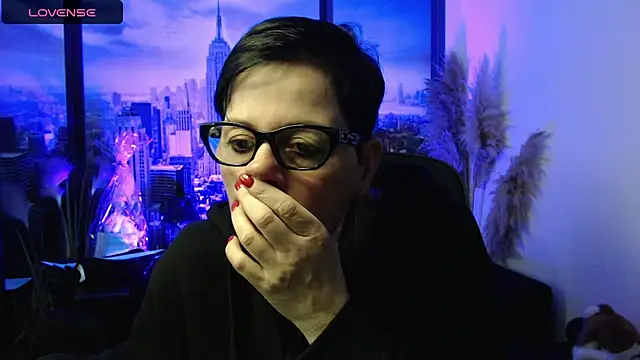 ninarandmann online show from 04/10/26, 02:44