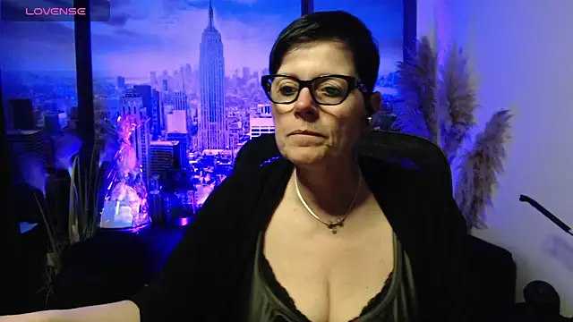 Snapshot of ninarandmann chatting on 05/11/26, 02:34 ninarandmann online show from 05/11/26, 02:34