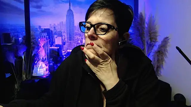 Snapshot of ninarandmann chatting on 05/17/26, 04:14 ninarandmann online show from 05/17/26, 04:14