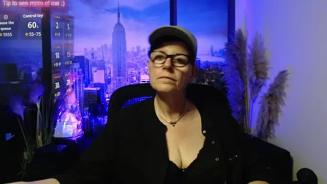 Snapshot of ninarandmann chatting on 05/30/26, 04:26 ninarandmann online show from 05/30/26, 04:26