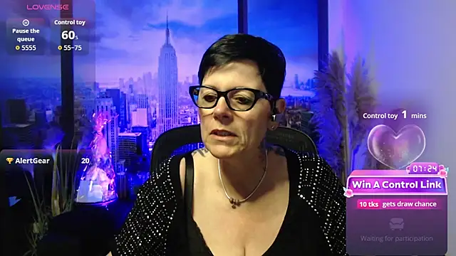 Snapshot of ninarandmann chatting on 05/31/26, 04:25 ninarandmann online show from 05/31/26, 04:25