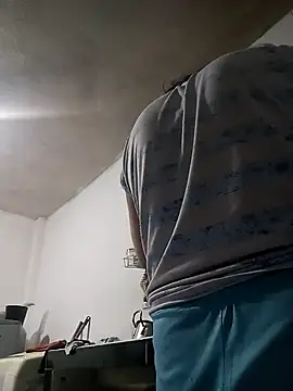 Natasha milf   online show from 02/11/25, 10:04