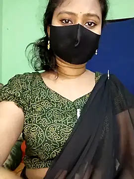 Snapshot of Idhika_Paul chatting on 02/02/25, 05:04 Idhika Paul online show from 02/02/25, 05:04