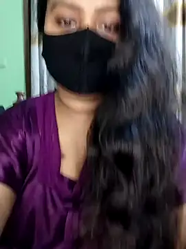 Snapshot of Idhika_Paul chatting on 02/03/25, 07:00 Idhika Paul online show from 02/03/25, 07:00