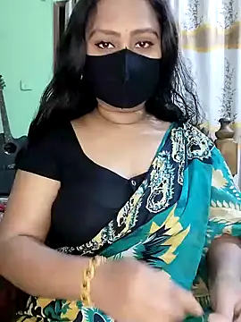 Snapshot of Idhika_Paul chatting on 02/06/25, 05:40 Idhika Paul online show from 02/06/25, 05:40
