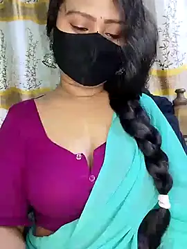 Snapshot of Idhika_Paul chatting on 02/07/25, 04:56 Idhika Paul online show from 02/07/25, 04:56
