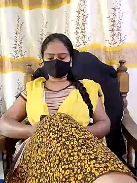 Snapshot of Idhika_Paul chatting on 02/08/25, 04:47 Idhika Paul online show from 02/08/25, 04:47