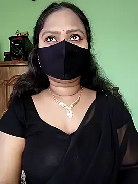 Snapshot of Idhika_Paul chatting on 02/11/25, 03:18 Idhika Paul online show from 02/11/25, 03:18