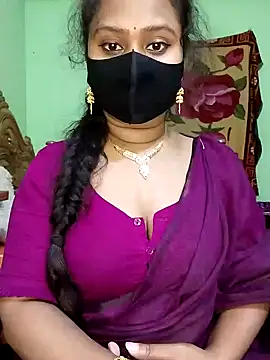 Snapshot of Idhika_Paul chatting on 02/19/25, 11:25 Idhika Paul online show from 02/19/25, 11:25