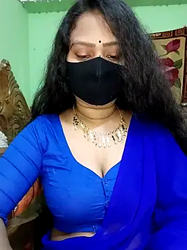Snapshot of Idhika_Paul chatting on 02/21/25, 04:18 Idhika Paul online show from 02/21/25, 04:18
