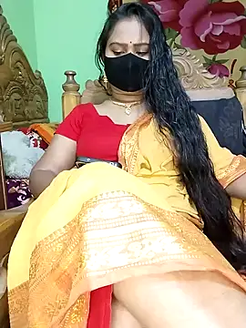 Snapshot of Idhika_Paul chatting on 03/04/25, 11:00 Idhika Paul online show from 03/04/25, 11:00