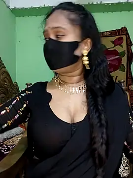 Snapshot of Idhika_Paul chatting on 03/06/25, 02:40 Idhika Paul online show from 03/06/25, 02:40