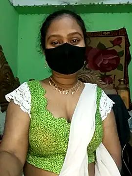 Snapshot of Idhika_Paul chatting on 03/07/25, 02:12 Idhika Paul online show from 03/07/25, 02:12