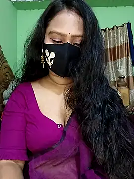 Snapshot of Idhika_Paul chatting on 03/21/25, 05:34 Idhika Paul online show from 03/21/25, 05:34