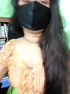 Snapshot of Idhika_Paul chatting on 09/25/25, 01:04 Idhika Paul online show from 09/25/25, 01:04