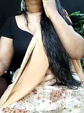 Snapshot of Idhika_Paul chatting on 10/01/25, 06:03 Idhika Paul online show from 10/01/25, 06:03