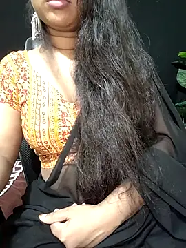 Snapshot of Idhika_Paul chatting on 10/04/25, 08:29 Idhika Paul online show from 10/04/25, 08:29