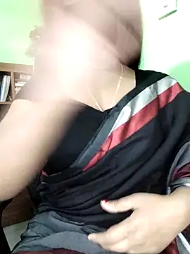 Idhika Paul online show from 11/27/25, 06:54