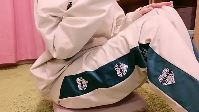 Snapshot of nyakotan chatting on 02/10/25, 10:09 nyakotan online show from 02/10/25, 10:09