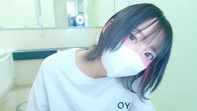 Snapshot of nyakotan chatting on 02/20/25, 03:19 nyakotan online show from 02/20/25, 03:19