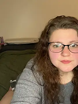 Snapshot of sexybee124 chatting on 04/11/26, 04:39 sexybee124 online show from 04/11/26, 04:39